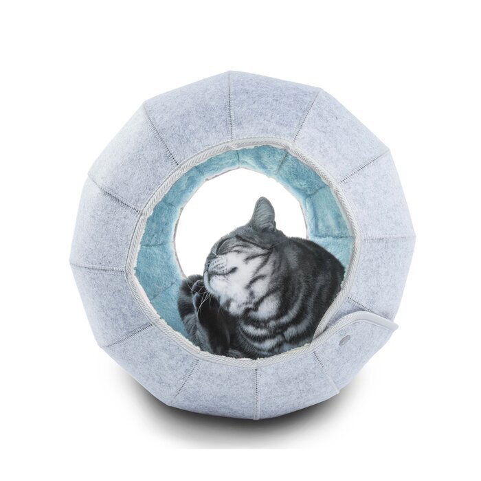 Cat tunnel toy made of felt for play and rest indoors